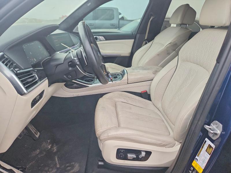 62581466 :رقم المزاد ، 5UXCX6C09M9E23783 vin ، 2021 Bmw X7 مزاد بيع