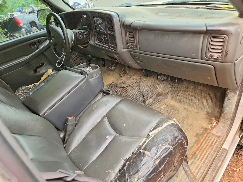 61535306 :رقم المزاد ، 1GTHC24U74E401654 vin ، 2004 Gmc Sierra مزاد بيع