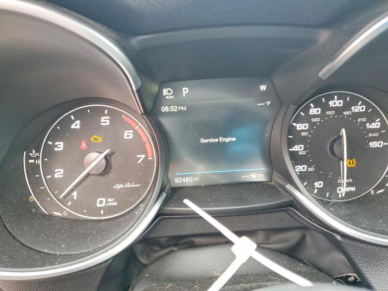 60851076 :رقم المزاد ، ZASFAKPN1J7B58609 vin ، 2018 Alfa Romeo Stelvio مزاد بيع