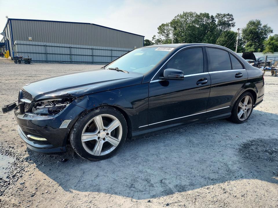62220196 :رقم المزاد ، WDDGF5EB2BF638762 vin ، 2011 Mercedes-benz C مزاد بيع