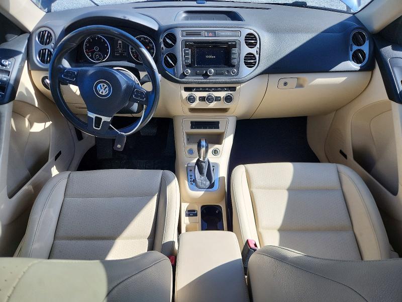 60854416 :رقم المزاد ، WVGBV3AX4EW565391 vin ، 2014 Volkswagen Tiguan مزاد بيع