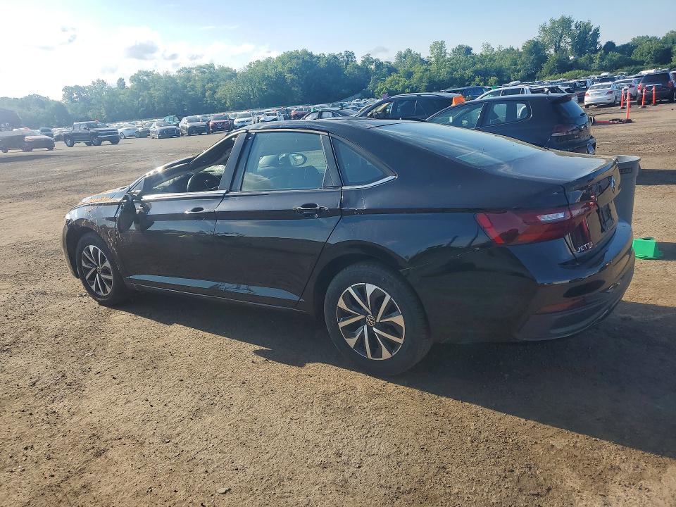 60330126 :رقم المزاد ، 3VWNM7BU8NM026799 vin ، 2022 Volkswagen Jetta مزاد بيع
