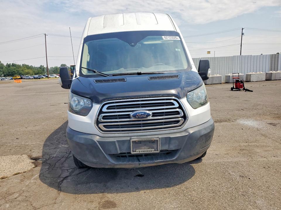 Продажа на аукционе авто 2017 Ford Transit, vin: 1FTBW3XMXHKA39955, номер лота: 62123526