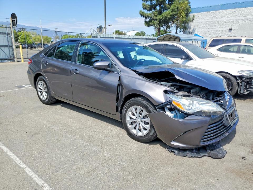 Aukcja sprzedaży 2016 Toyota Camry, vin: 4T4BF1FK8GR571018, numer aukcji: 62110666