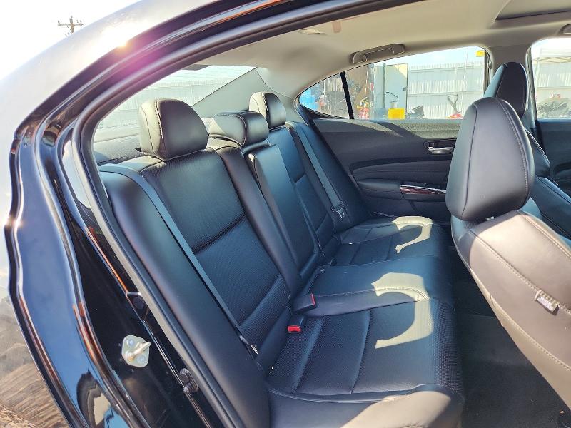 61497966 :رقم المزاد ، 19UUB3F58FA001188 vin ، 2015 Acura Tlx مزاد بيع