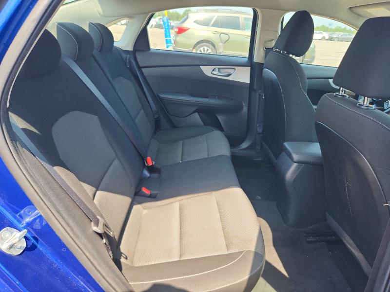 2023 Kia Forte მანქანა იყიდება აუქციონზე, vin: 3KPF24AD8PE626703, აუქციონის ნომერი: 59788546