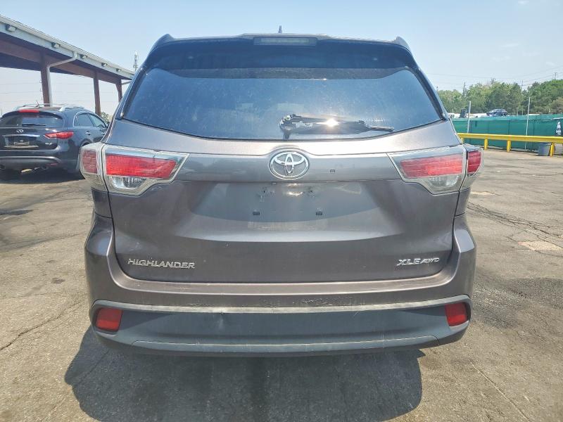 2016 Toyota Highlander მანქანა იყიდება აუქციონზე, vin: 5TDJKRFH0GS239717, აუქციონის ნომერი: 59705216