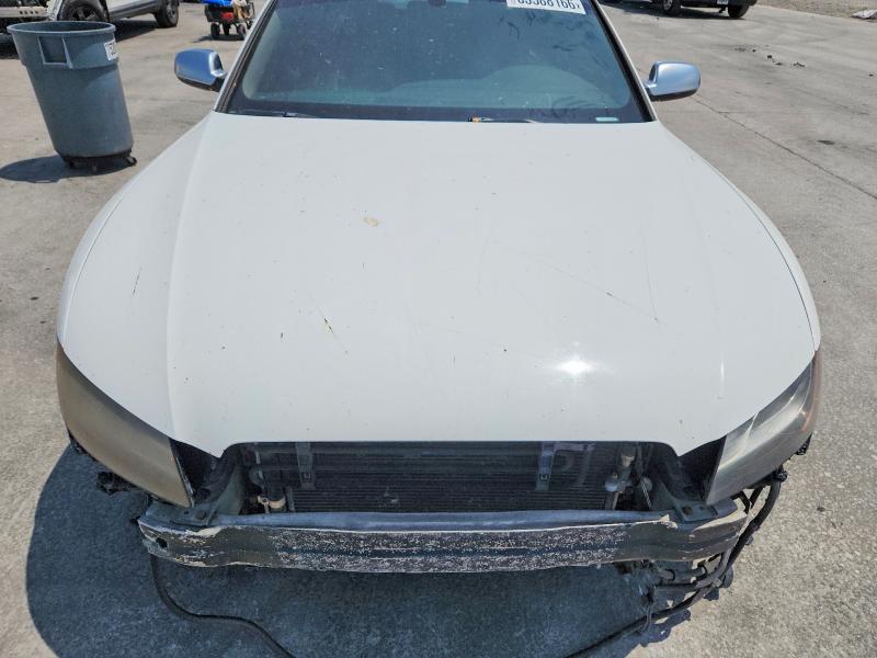 63588166 :رقم المزاد ، WAUCVAFR6BA019298 vin ، 2011 Audi S5 مزاد بيع