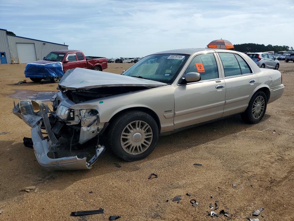 Продаж на аукціоні авто 2009 Mercury Grand Marquis, vin: 2MEHM75V49X620173, номер лоту: 85979155