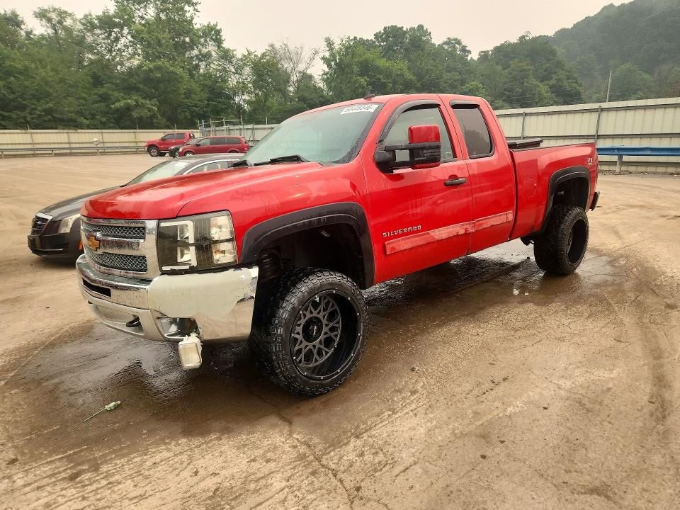 Auction sale of the 2013 Chevrolet Silverado, vin: 1GCRKSE75DZ384118, lot number: 60449346