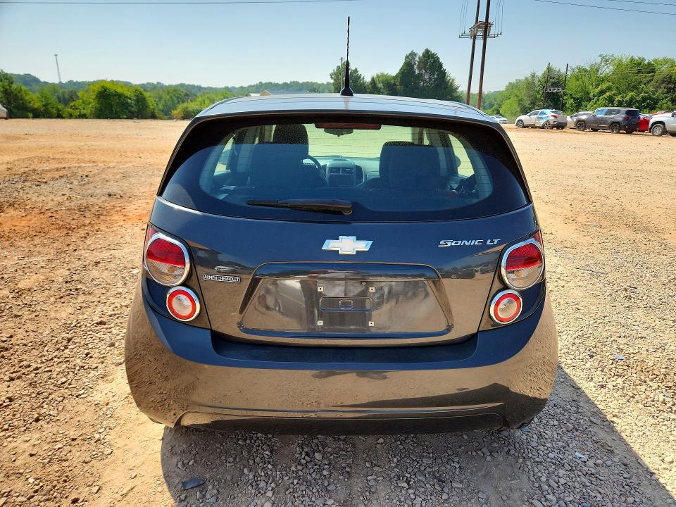 59619946 :رقم المزاد ، 1G1JC6SH6E4230054 vin ، 2014 Chevrolet Sonic مزاد بيع