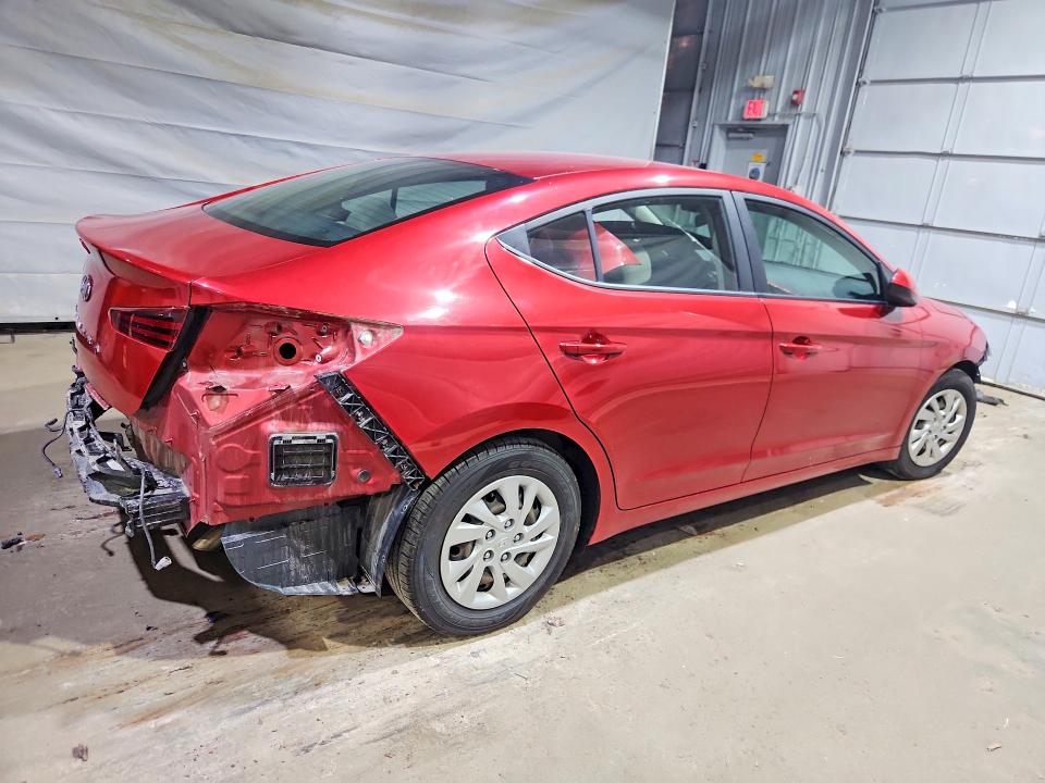 60997926 :رقم المزاد ، 5NPD74LF9KH425095 vin ، 2019 Hyundai Elantra مزاد بيع