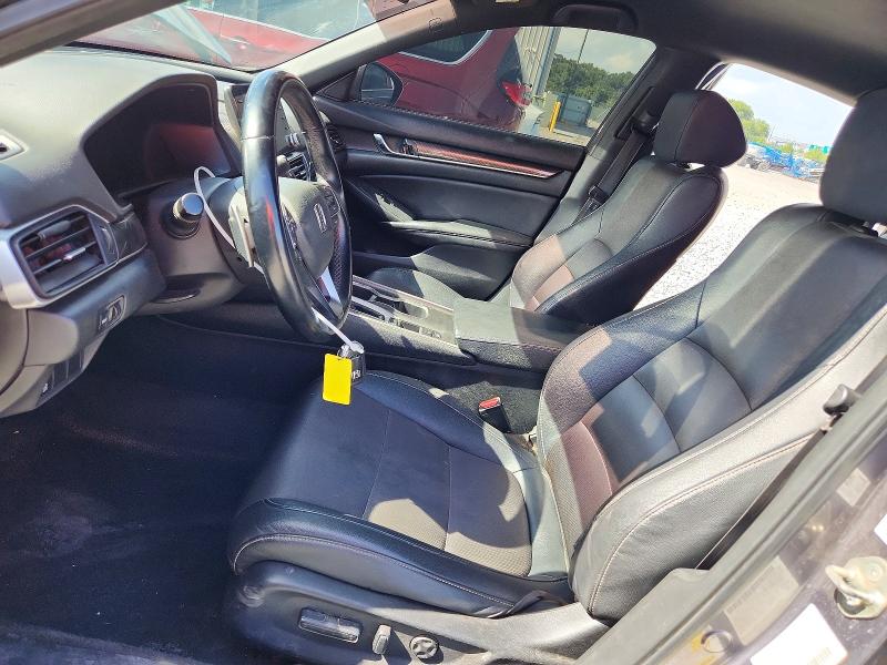 Auction sale of the 2019 Honda Accord, vin: 1HGCV1F3XKA103124, lot number: 61423106