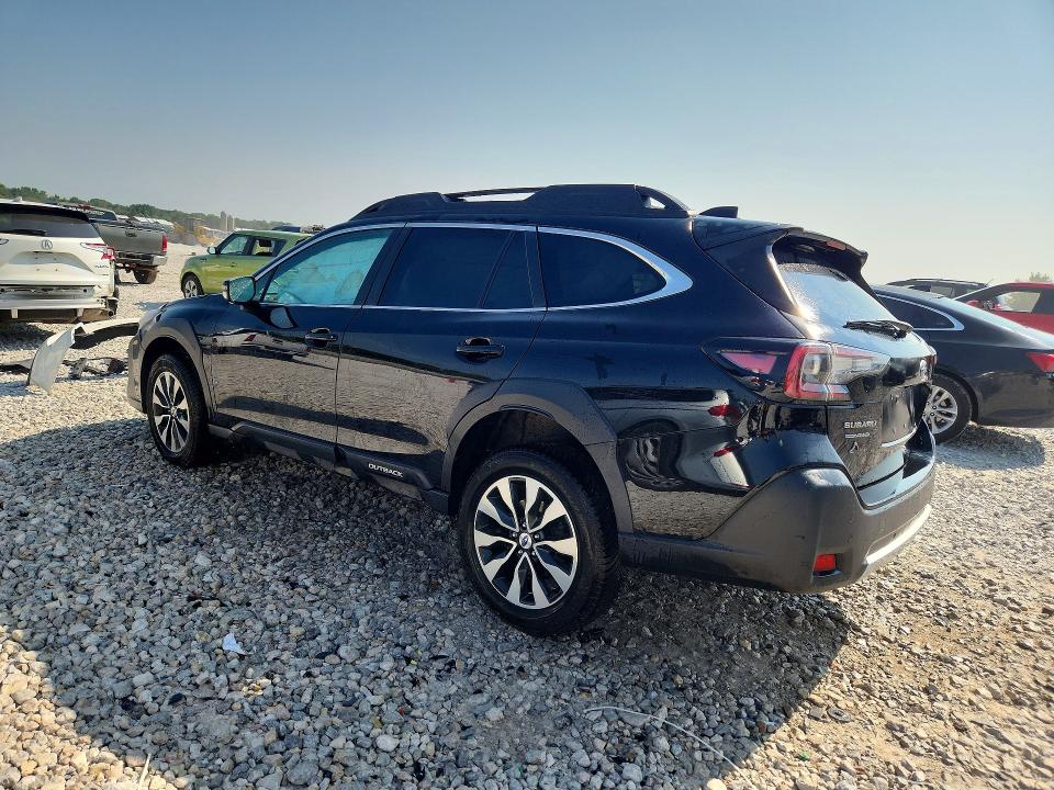 62714826 :رقم المزاد ، 4S4BTGND8P3141360 vin ، 2023 Subaru Outback مزاد بيع
