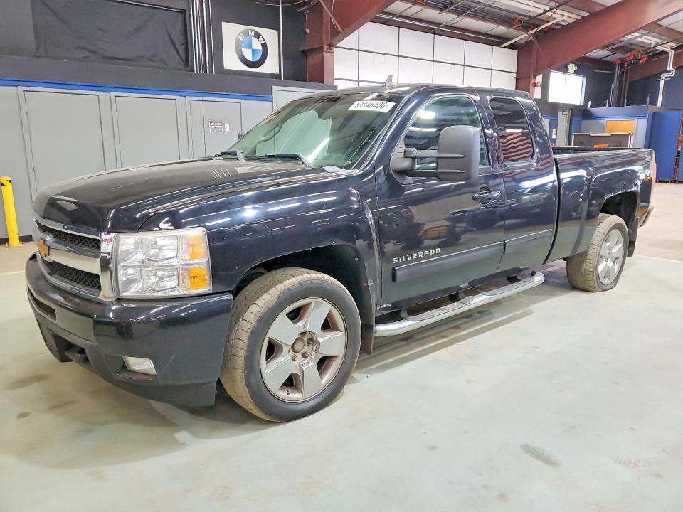 2011 Chevrolet Silverado მანქანა იყიდება აუქციონზე, vin: 1GCRKTE37BZ258424, აუქციონის ნომერი: 61946406