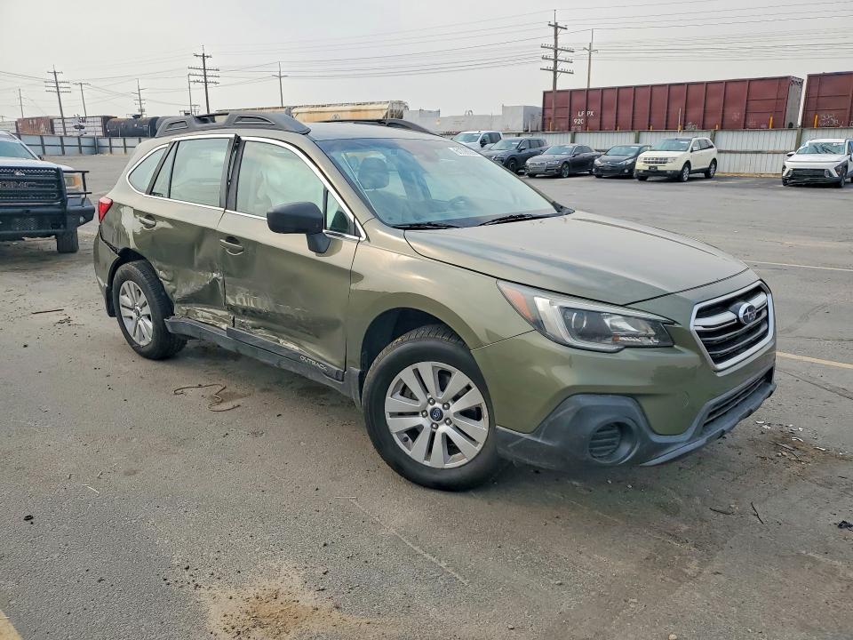 61729386 :رقم المزاد ، 4S4BSABC4K3354052 vin ، 2019 Subaru Outback مزاد بيع