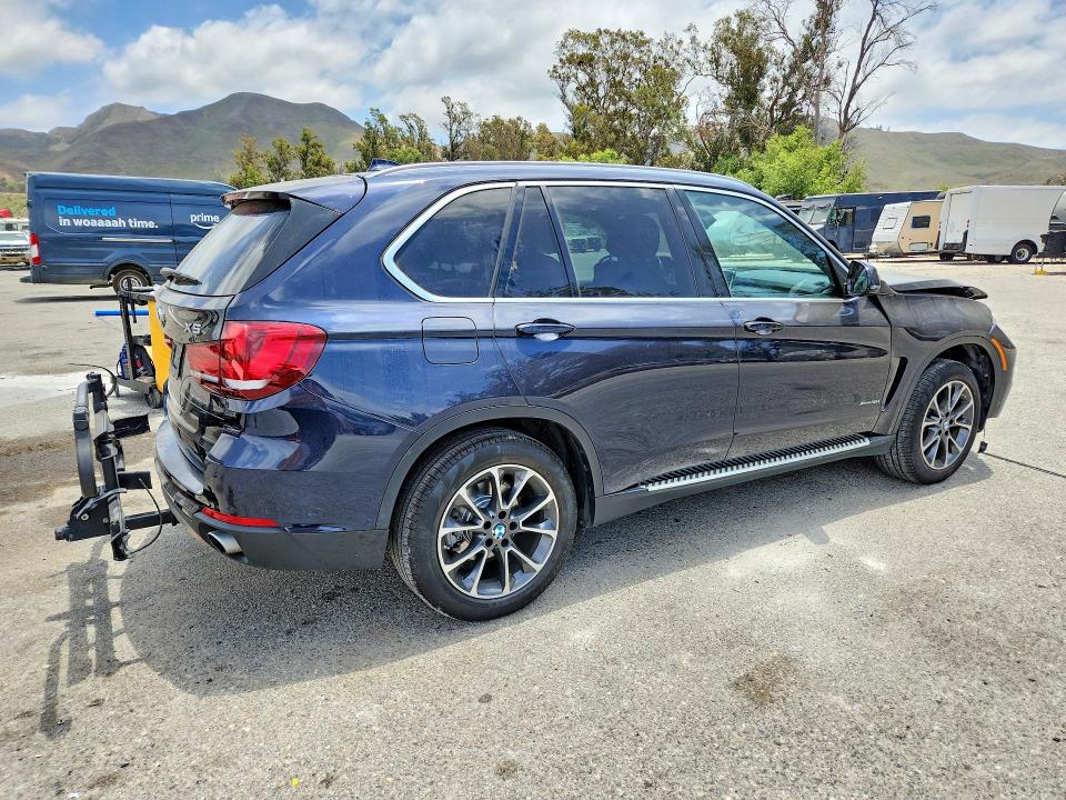 Продажа на аукционе авто 2017 Bmw X5, vin: 5UXKR0C35H0V83549, номер лота: 57217906