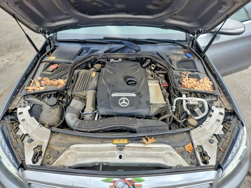 2015 Mercedes-benz C მანქანა იყიდება აუქციონზე, vin: 55SWF4KB9FU013241, აუქციონის ნომერი: 62292576
