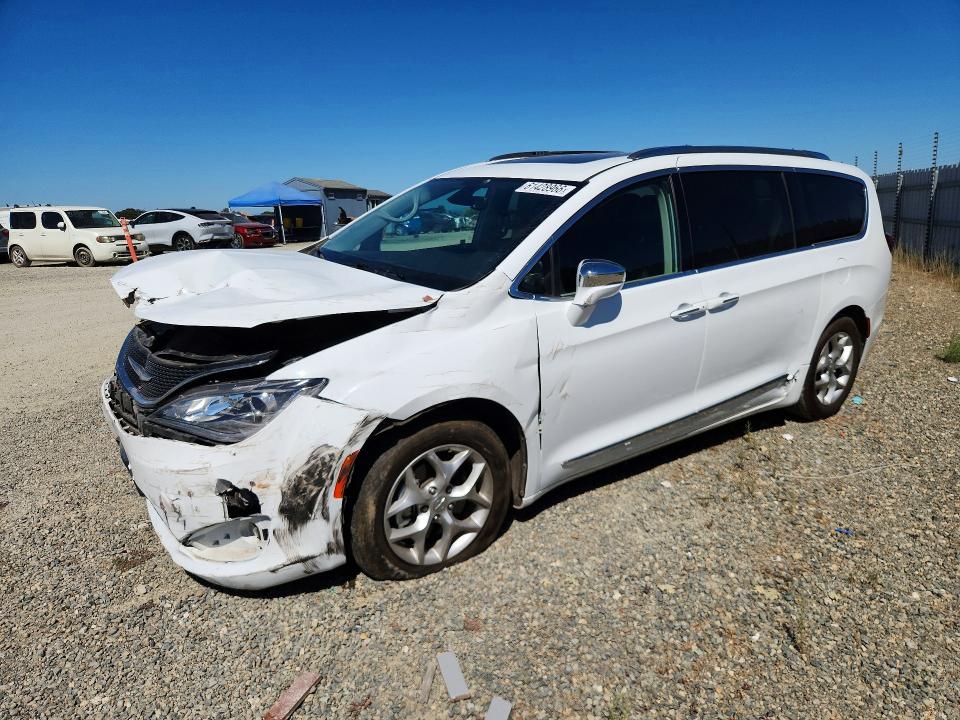 Продажа на аукционе авто 2019 Chrysler Pacifica, vin: 2C4RC1GG3KR721977, номер лота: 61428966