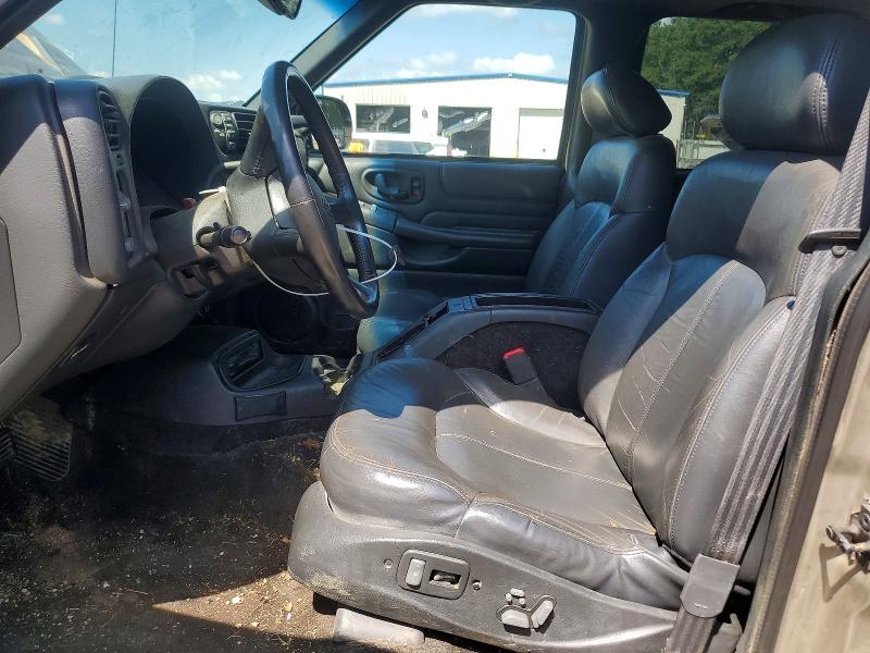 Продажа на аукционе авто 2001 Chevrolet Blazer, vin: 1GNDT13W21K238461, номер лота: 61052656