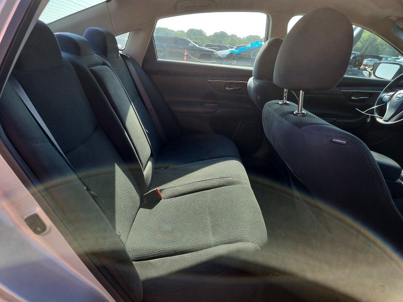 Продажа на аукционе авто 2015 Nissan Altima, vin: 1N4AL3AP4FC432192, номер лота: 60830336