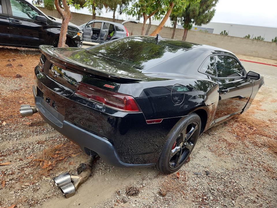 59180216 :رقم المزاد ، 2G1FK1EJ7F9303098 vin ، 2015 Chevrolet Camaro مزاد بيع