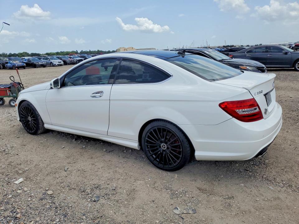 Продаж на аукціоні авто 2013 Mercedes-benz C, vin: WDDGJ8JBXDG063684, номер лоту: 60884966