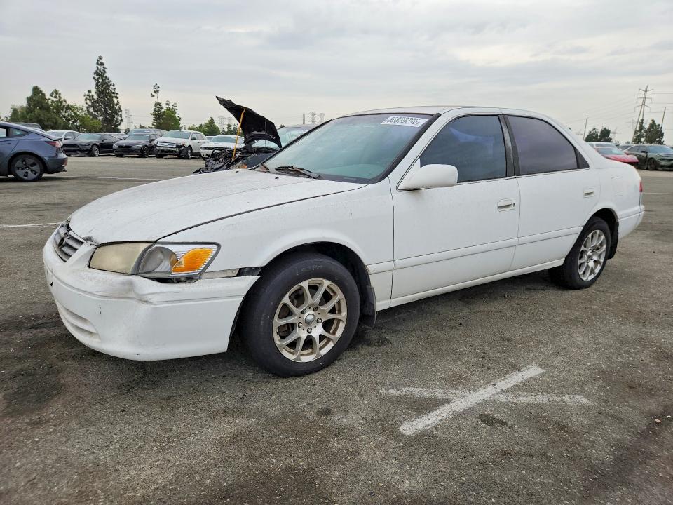 Продажа на аукционе авто 2000 Toyota Camry, vin: JT2BG22K7Y0424794, номер лота: 60870296