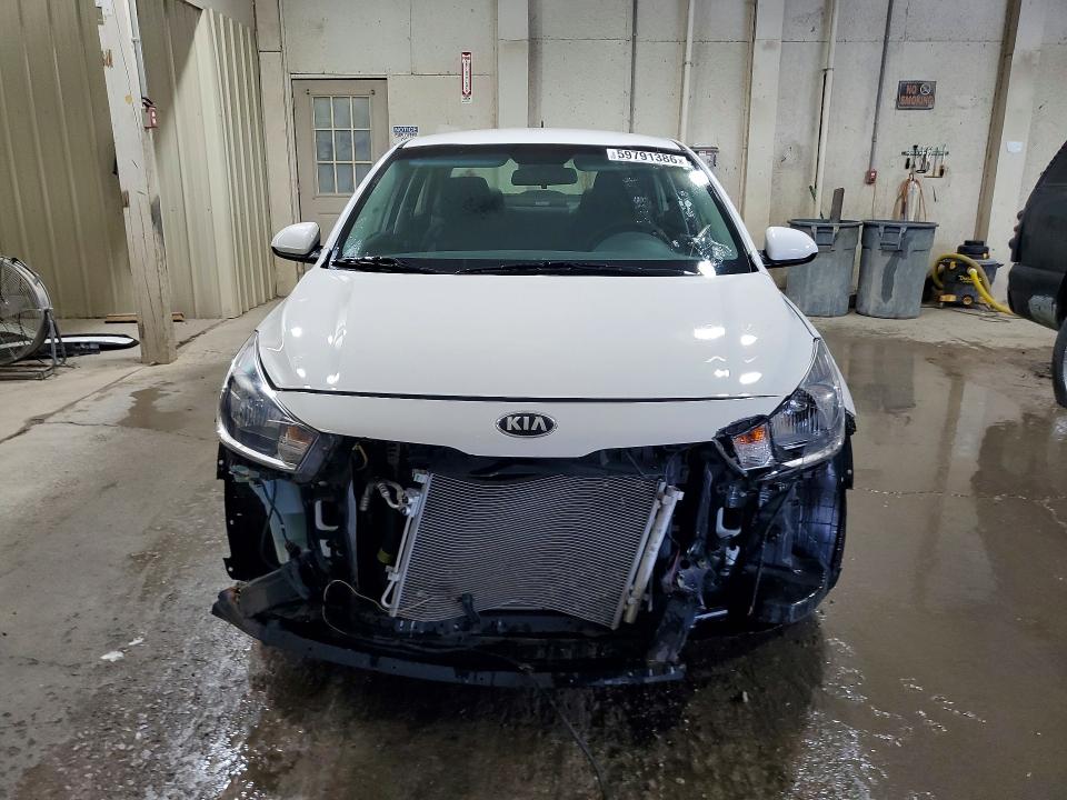 59791386 :رقم المزاد ، 3KPA24AD4LE330145 vin ، 2020 Kia Rio مزاد بيع