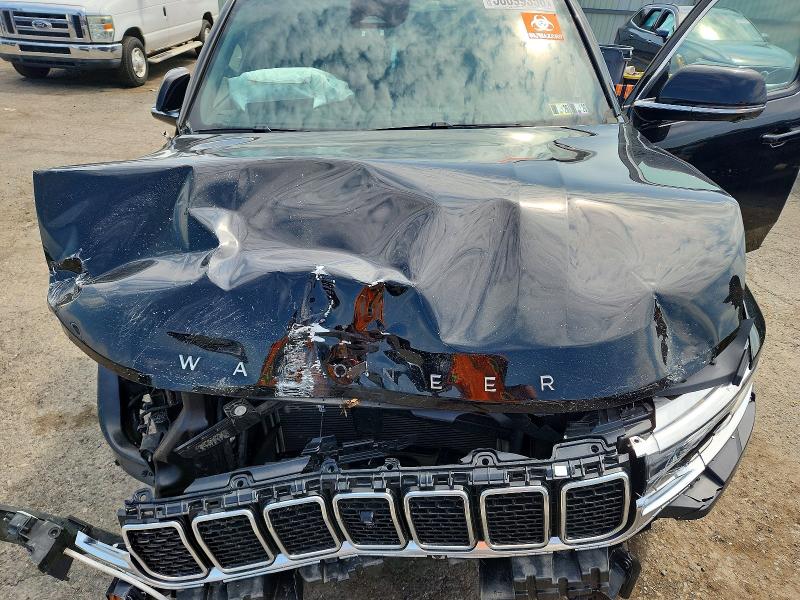 Продажа на аукционе авто 2022 Jeep Wagoneer, vin: 1C4SJVAT8NS206223, номер лота: 58899356