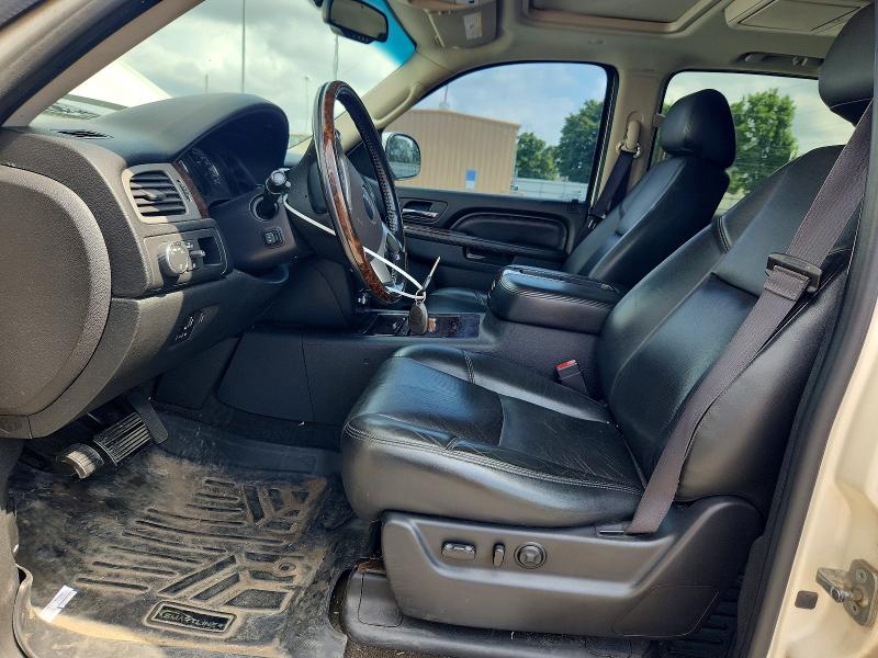60132946 :رقم المزاد ، 1GKS2MEF6DR186575 vin ، 2013 Gmc Yukon Xl مزاد بيع