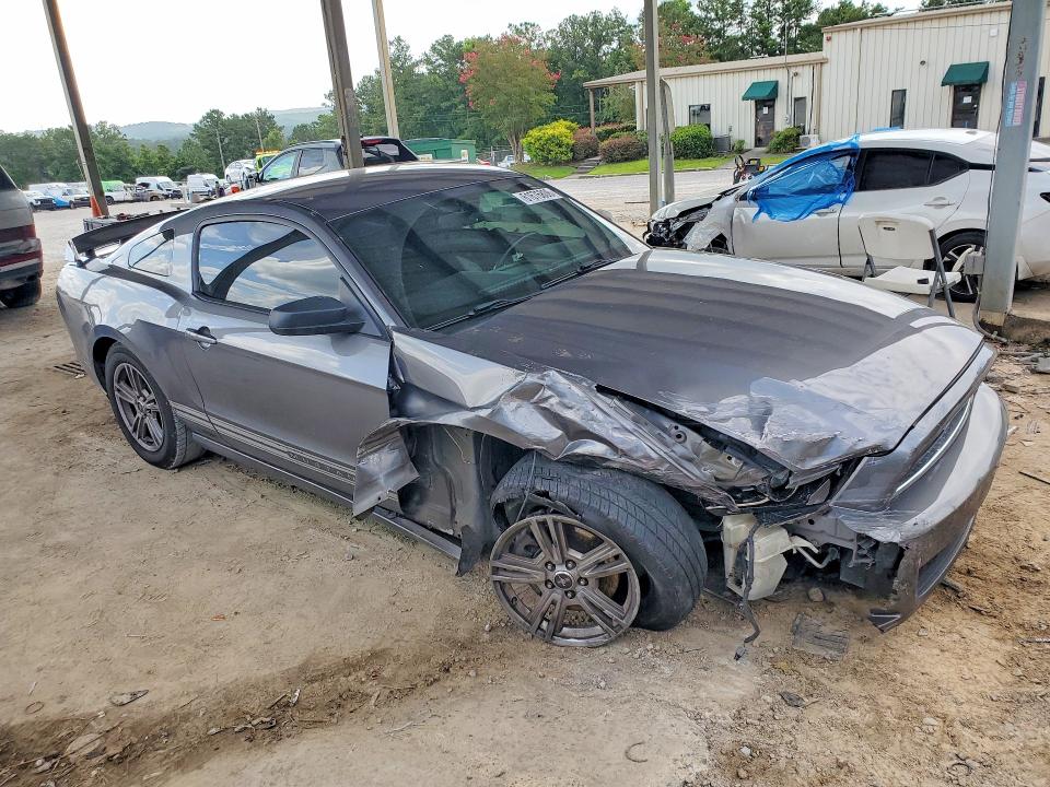 2014 Ford Mustang მანქანა იყიდება აუქციონზე, vin: 1ZVBP8AM7E5256034, აუქციონის ნომერი: 61676806
