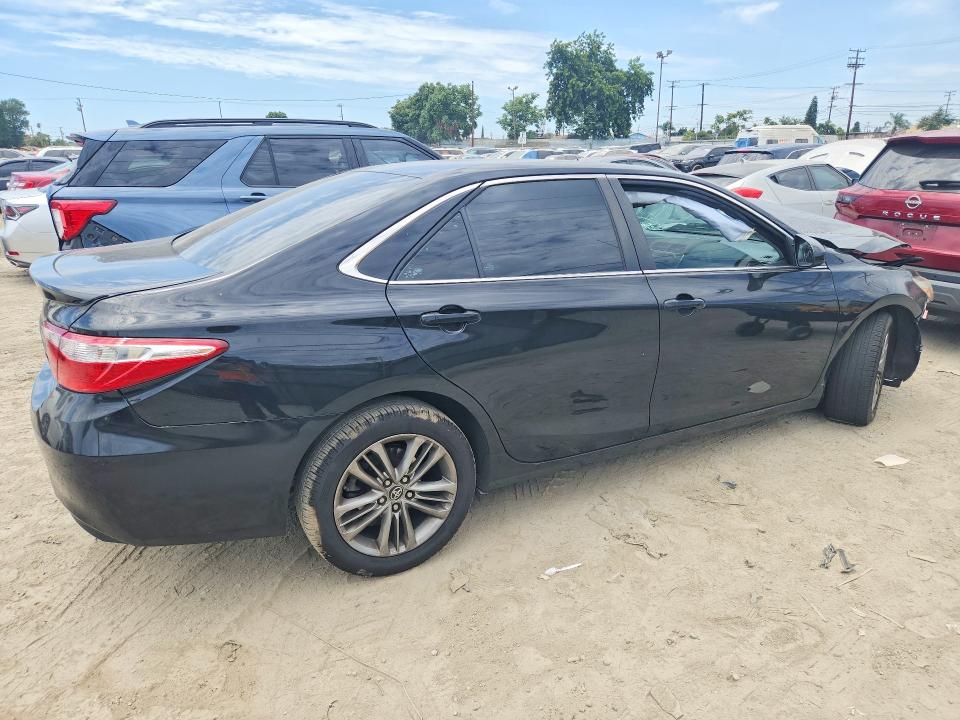 61891756 :رقم المزاد ، 4T1BF1FK1GU192288 vin ، 2016 Toyota Camry مزاد بيع