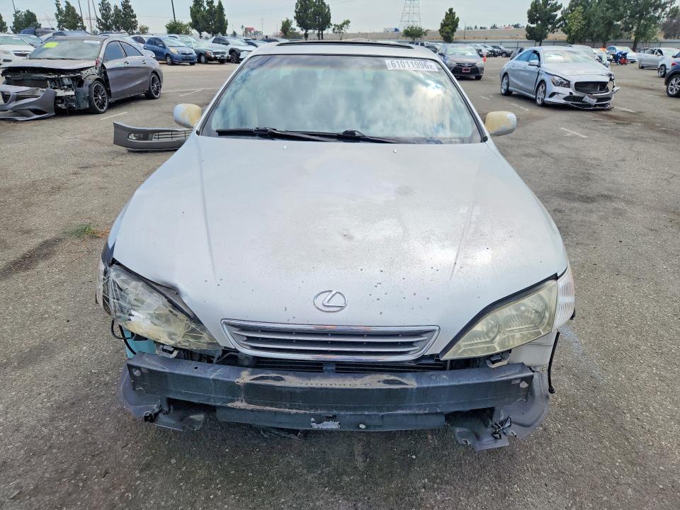 2000 Lexus Es მანქანა იყიდება აუქციონზე, vin: JT8BF28G0Y5085052, აუქციონის ნომერი: 61011996