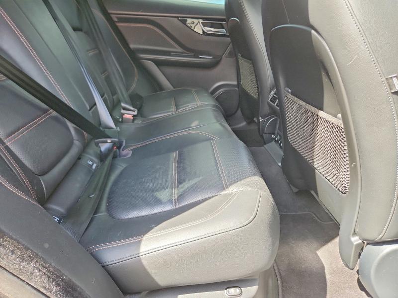 Продажа на аукционе авто 2018 Jaguar F-pace, vin: SADCK2FN4JA238830, номер лота: 61904776