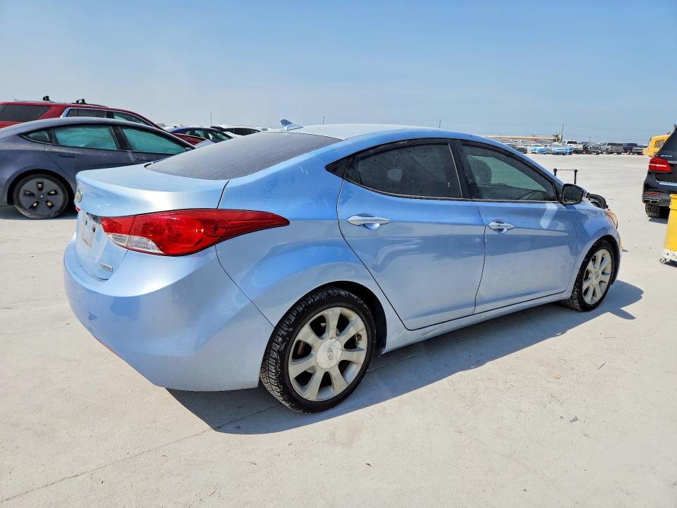 62984926 :رقم المزاد ، KMHDH4AE3CU324211 vin ، 2012 Hyundai Elantra مزاد بيع