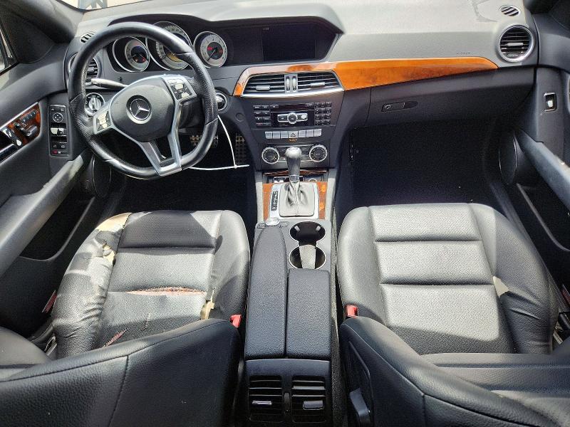 2012 Mercedes-benz C მანქანა იყიდება აუქციონზე, vin: WDDGF4HB6CR224552, აუქციონის ნომერი: 59913086