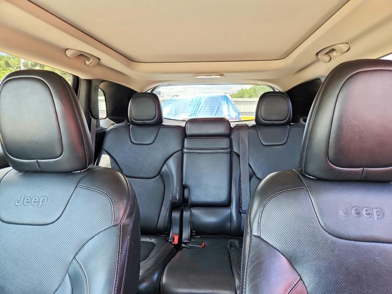 Продаж на аукціоні авто 2015 Jeep Cherokee, vin: 1C4PJMDSXFW647445, номер лоту: 61200546