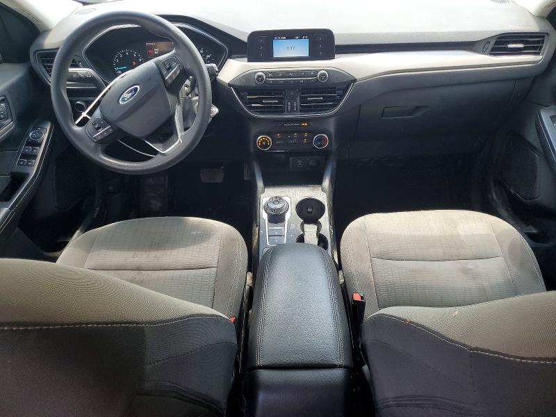 60917516 :رقم المزاد ، 1FMCU0F62NUA26284 vin ، 2022 Ford Escape مزاد بيع
