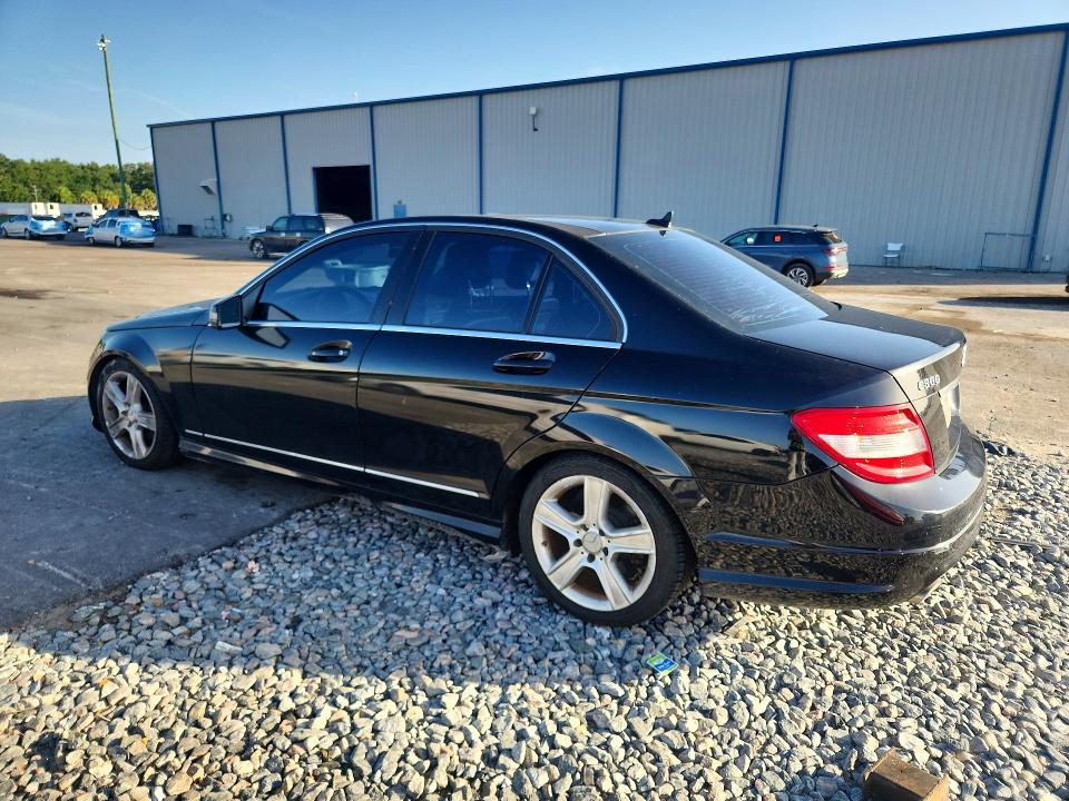 61566116 :رقم المزاد ، WDDGF8BB7AF424452 vin ، 2010 Mercedes-benz C مزاد بيع
