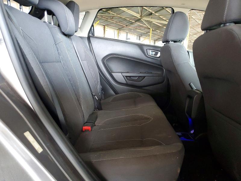 60697596 :رقم المزاد ، 3FADP4EJ9EM182989 vin ، 2014 Ford Fiesta مزاد بيع