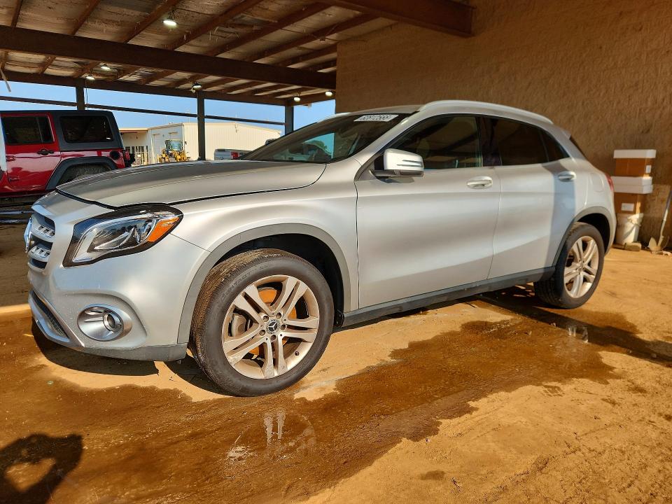 62812566 :رقم المزاد ، WDCTG4EBXKJ553210 vin ، 2019 Mercedes-benz Gla مزاد بيع