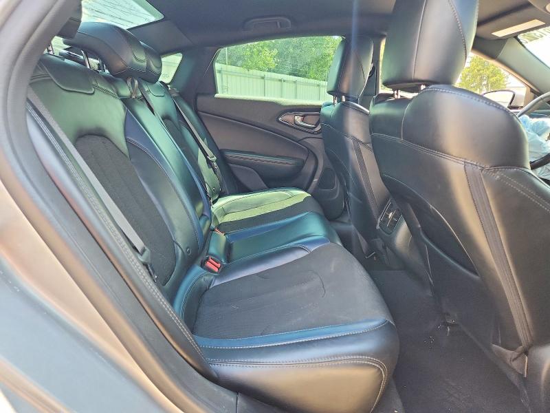 Aukcja sprzedaży 2015 Chrysler 200, vin: 1C3CCCBGXFN643990, numer aukcji: 60613226