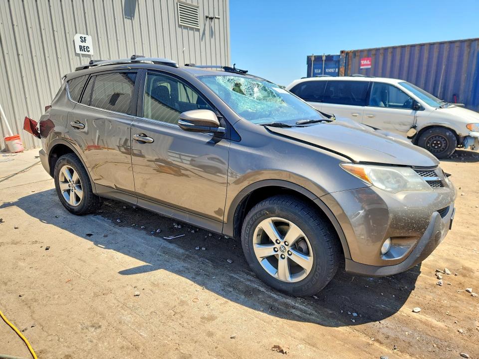 2015 Toyota Rav4 მანქანა იყიდება აუქციონზე, vin: JTMRFREV0FD134054, აუქციონის ნომერი: 60202636