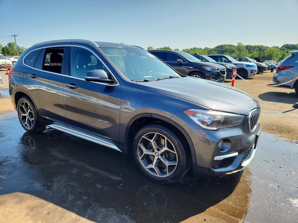 Продажа на аукционе авто 2017 Bmw X1, vin: WBXHT3C3XH5F81805, номер лота: 62402536