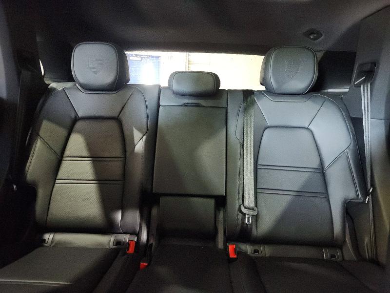 58699856 :رقم المزاد ، WP1AL2AY8TDA15921 vin ، 2026 Porsche Cayenne مزاد بيع