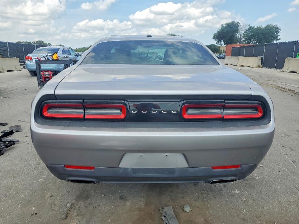 Aukcja sprzedaży 2015 Dodge Challenger, vin: 2C3CDZAG6FH811392, numer aukcji: 63230626