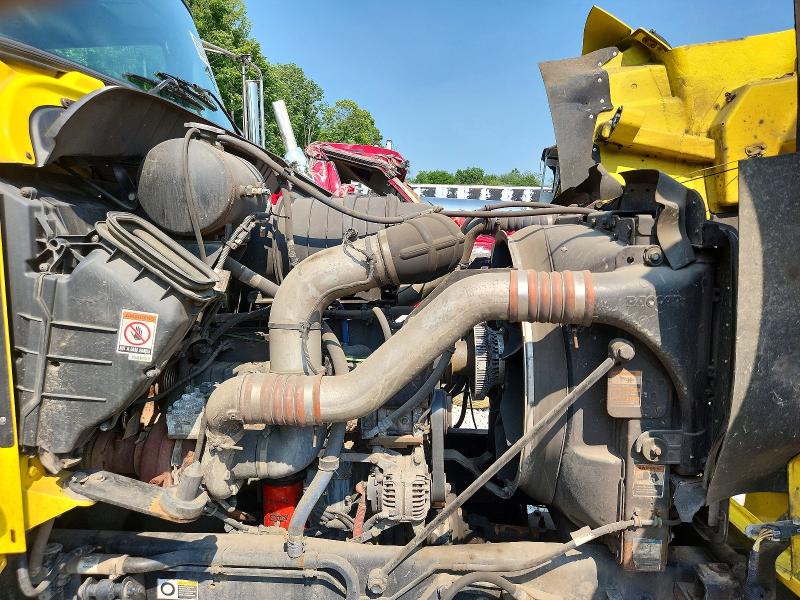 60788276 :رقم المزاد ، 1NKBLJ0X9JR216329 vin ، 2018 Kenworth Construction مزاد بيع