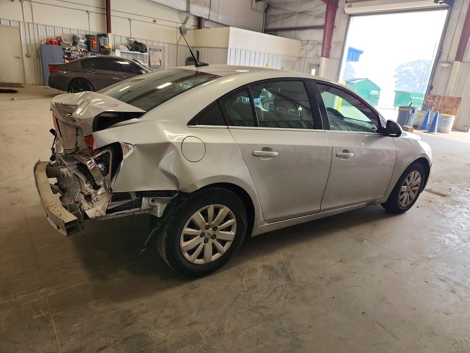 Продажа на аукционе авто 2011 Chevrolet Cruze, vin: 1G1PC5SH8B7306579, номер лота: 61409576