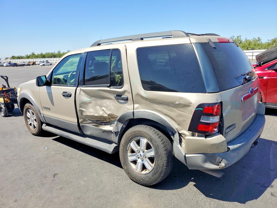 Продажа на аукционе авто 2006 Ford Explorer, vin: 1FMEU73E26UB58802, номер лота: 62431976